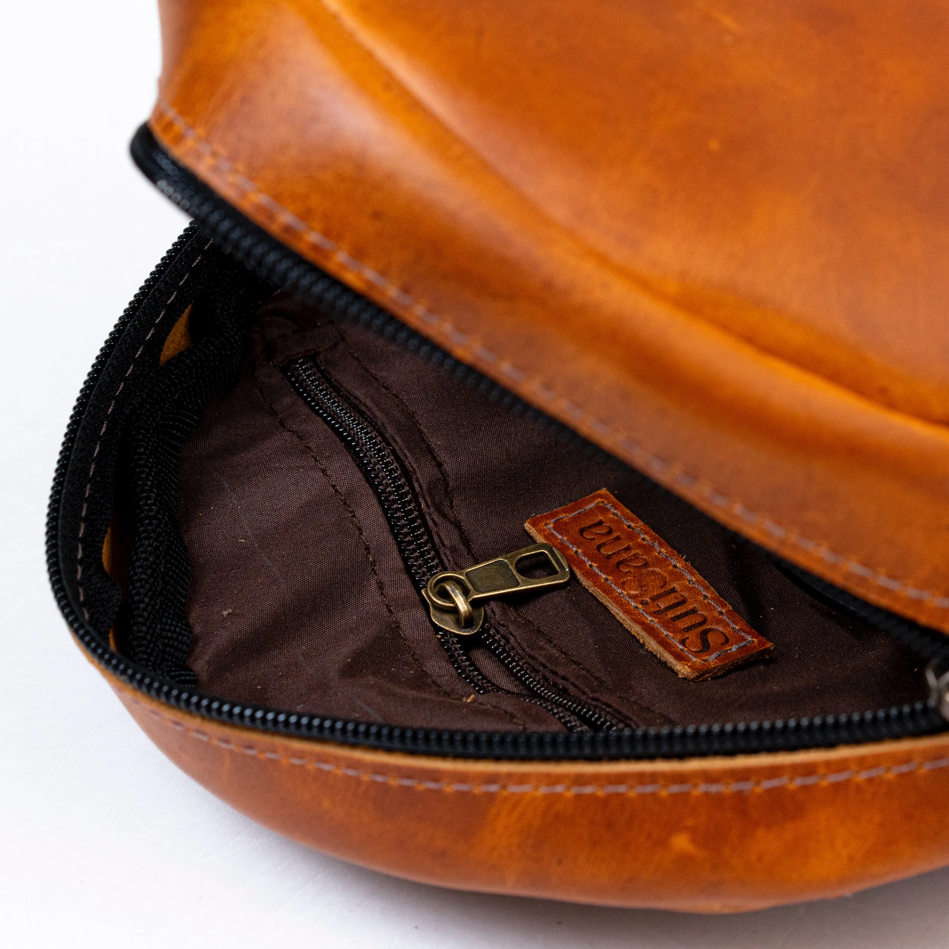 Full Moon Crossbody in Cognac