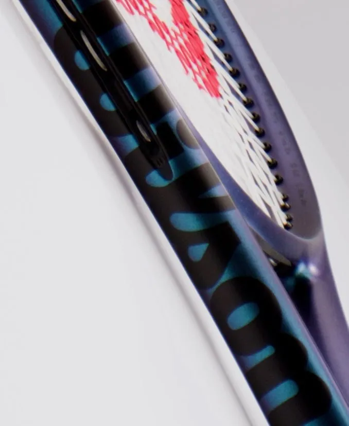 Wilson Ultra 100UL V4 Tennis Racket